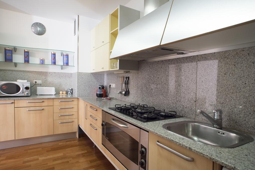 Canela Homes Barcelona Universitat Buitenkant foto